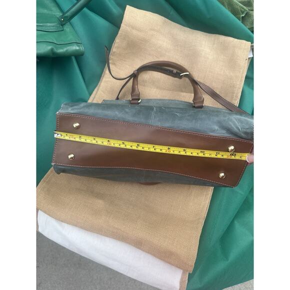 Tignanello Green Leather Satchel Purse Shoulder Hand Bag - Picture 9 of 13